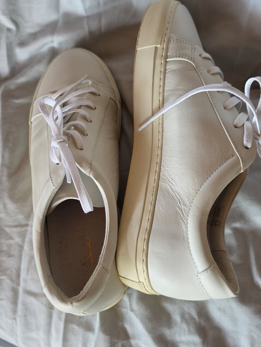 Minimalist Men's Lace-Up Sneakers in Off-White